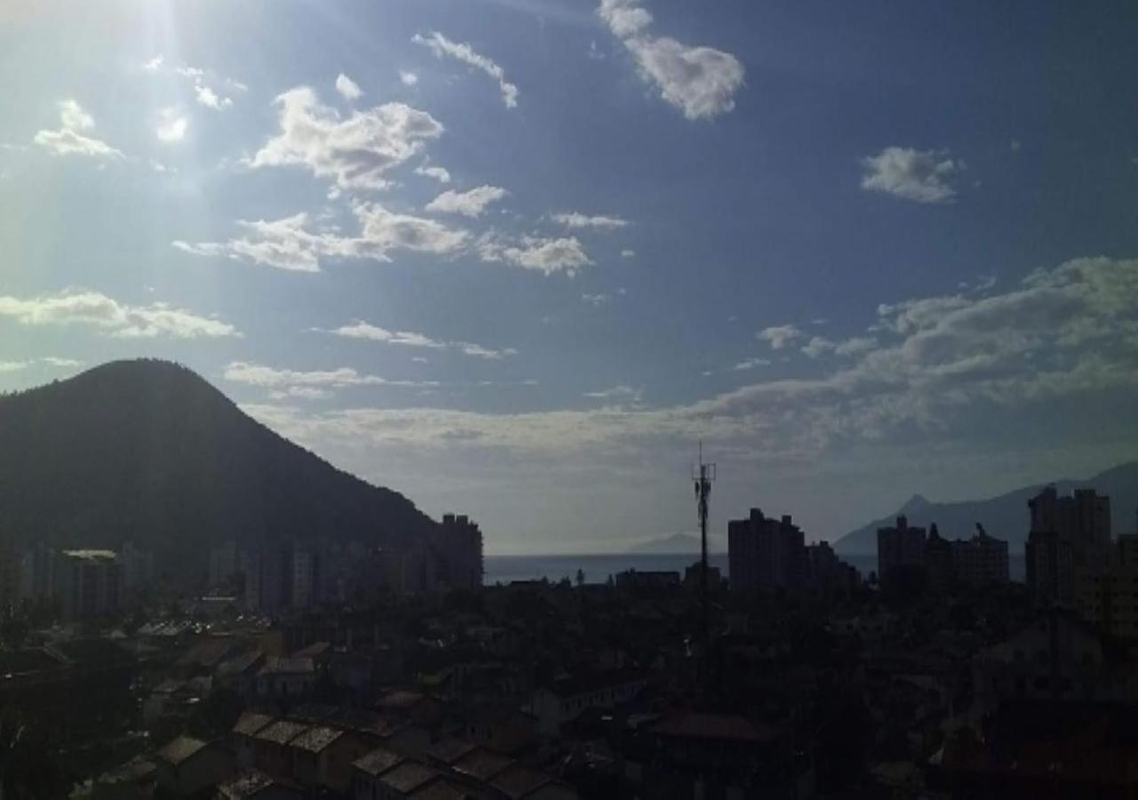 Ape Em Martin De Sa - Caragua Daire Caraguatatuba Dış mekan fotoğraf